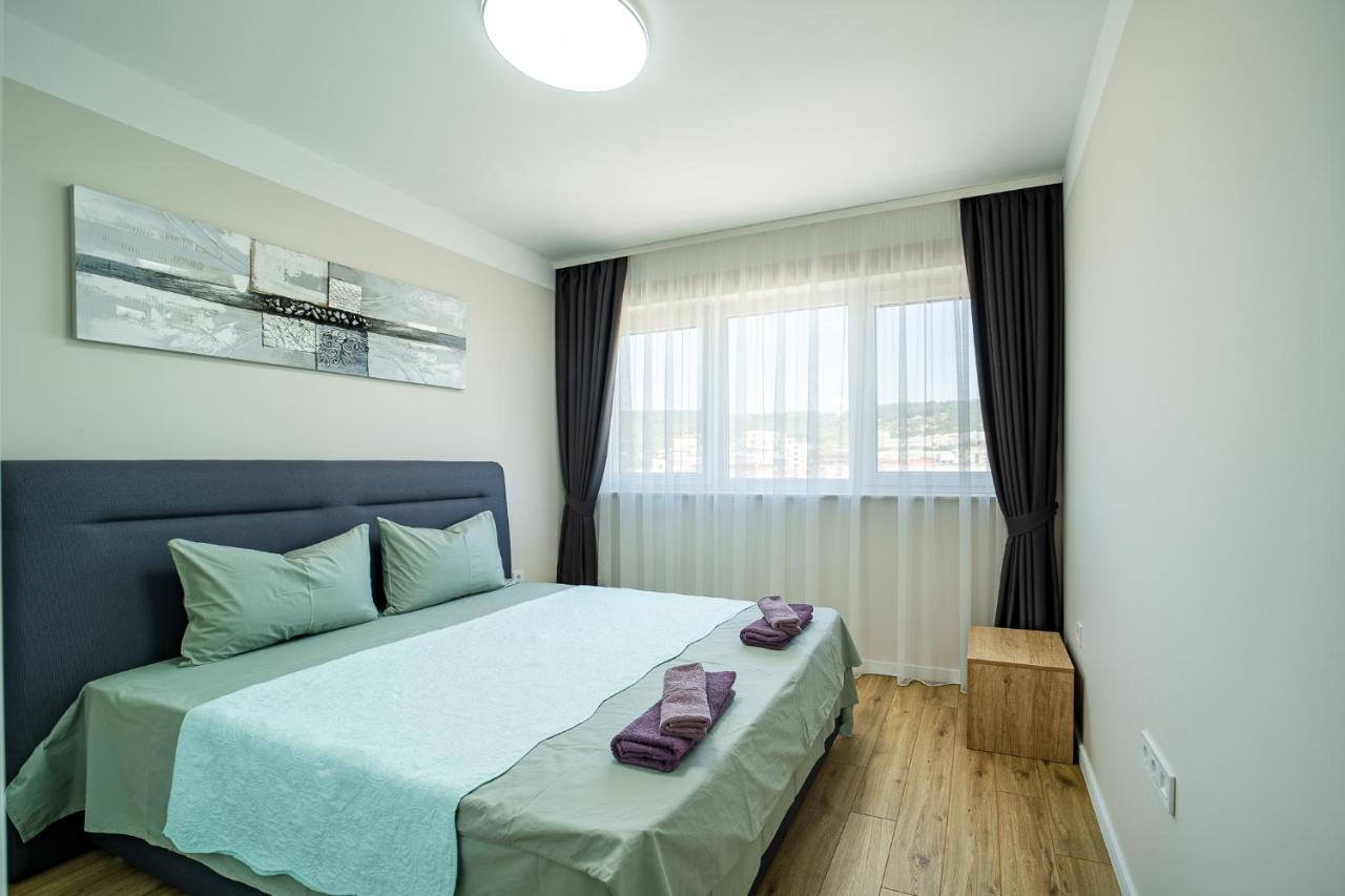 Appartement Sky Academic à Varna Extérieur photo